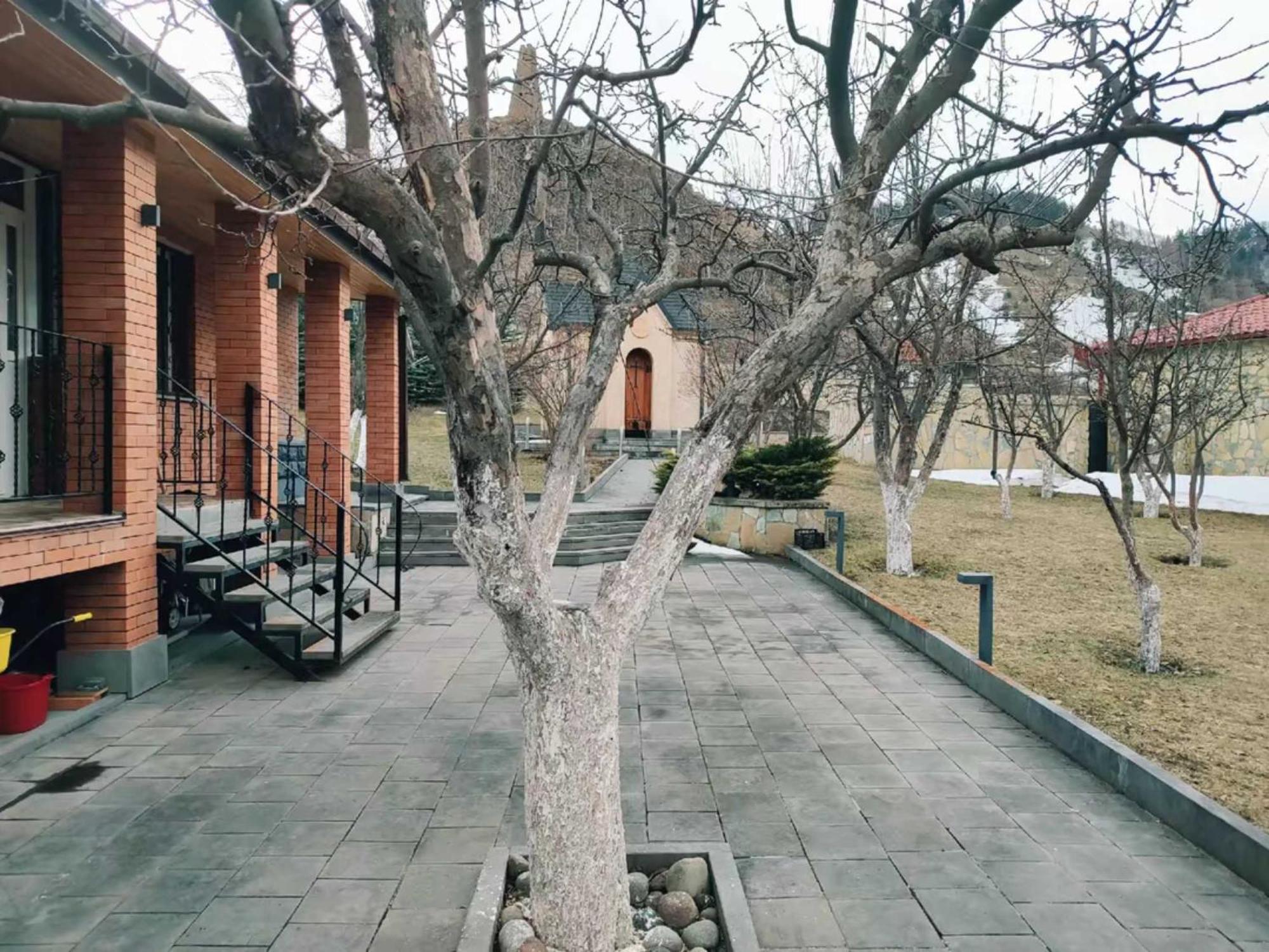 Vardisubani Villa Степанцмінда Екстер'єр фото