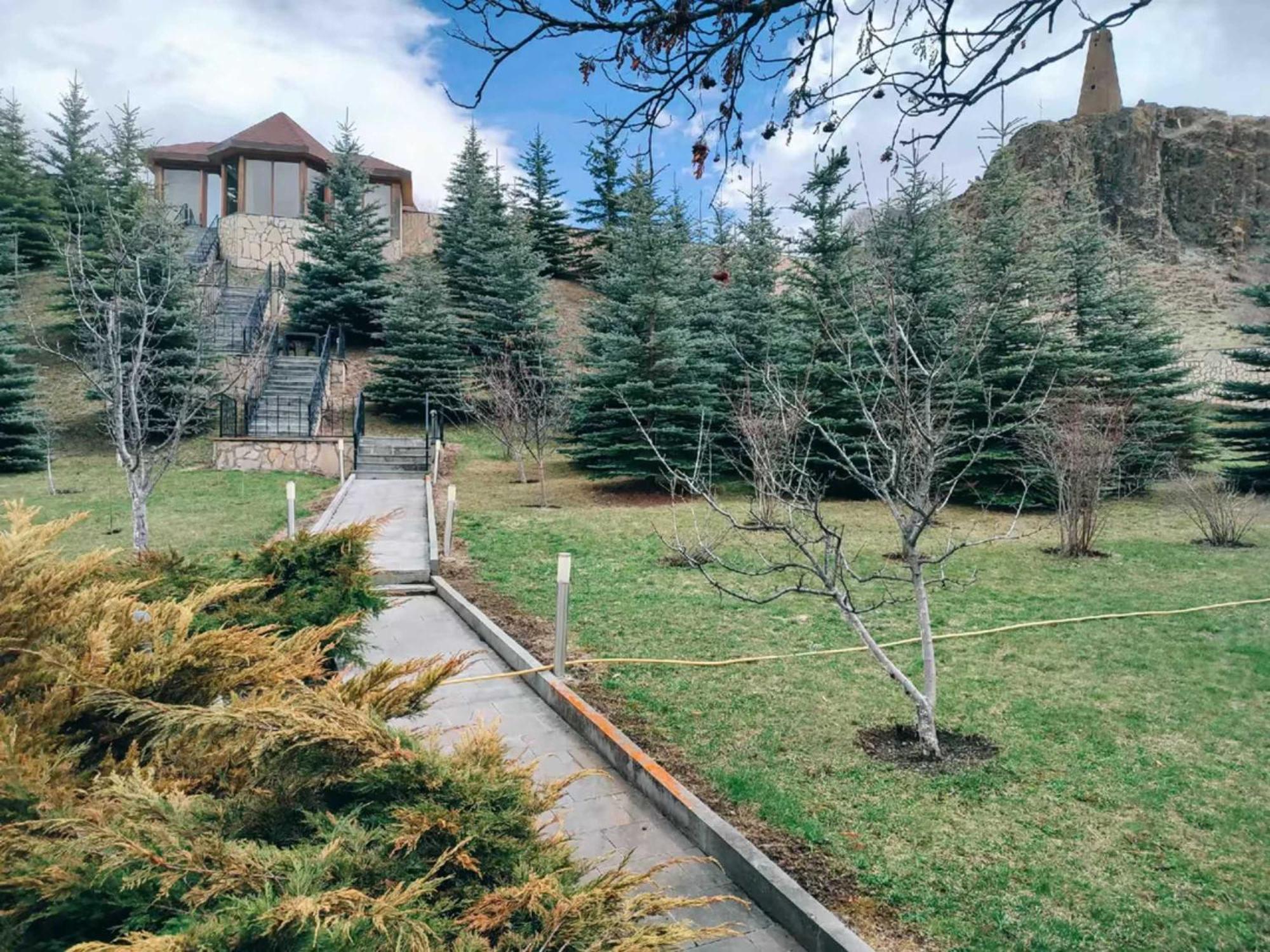 Vardisubani Villa Степанцмінда Екстер'єр фото