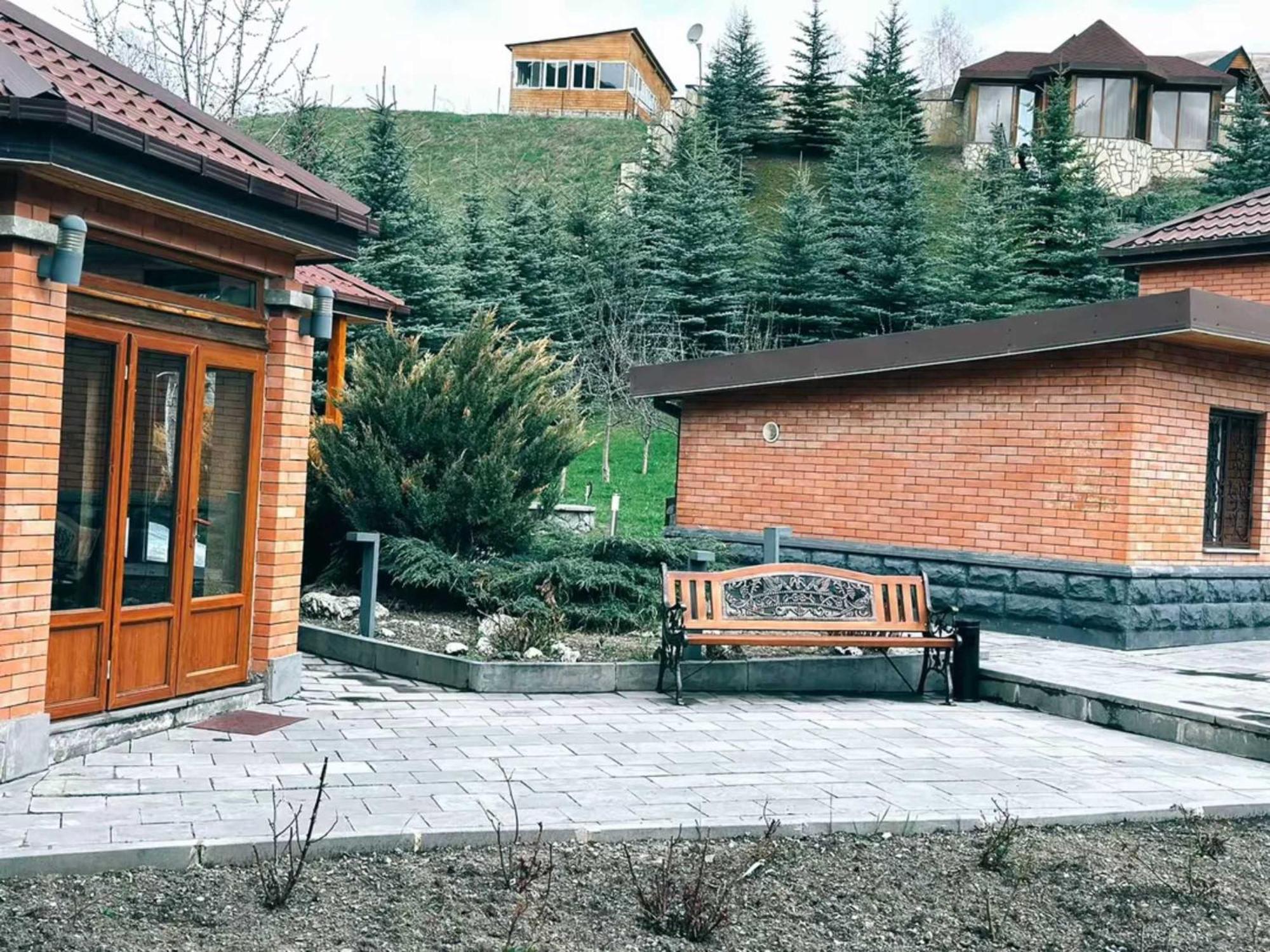 Vardisubani Villa Степанцмінда Екстер'єр фото